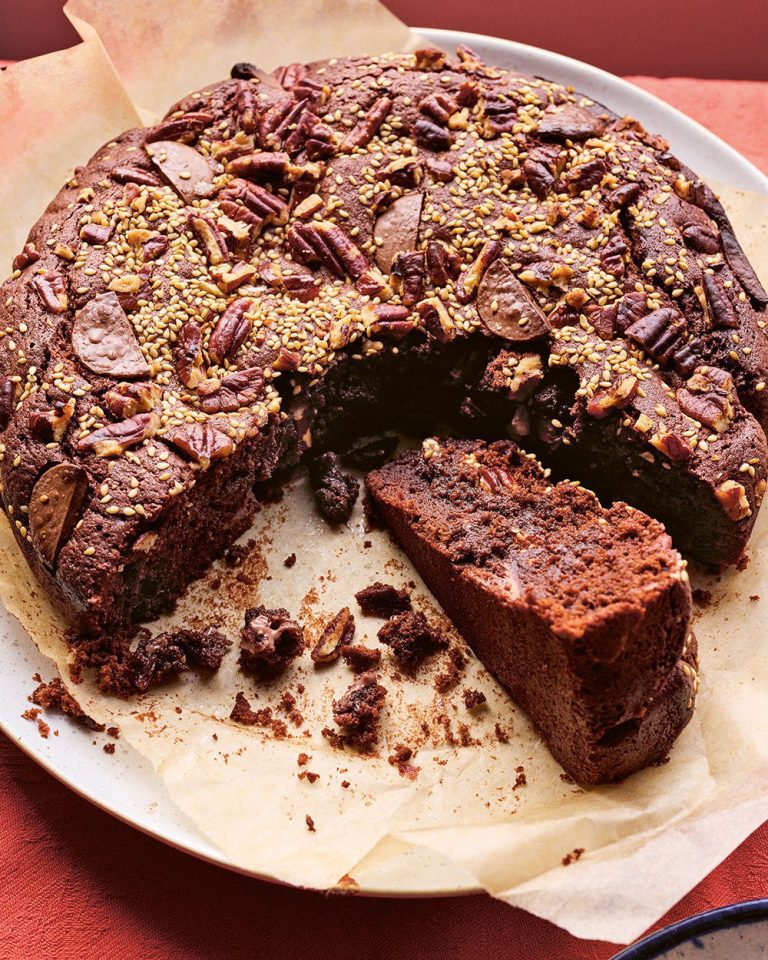 Thomasina Miers' molten mole chocolate cake