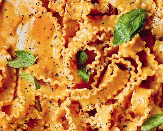 Speedy sun-dried tomato pasta