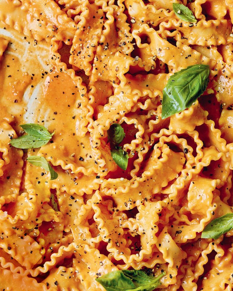 Speedy sun-dried tomato pasta